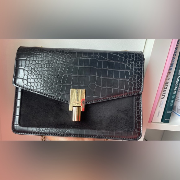 Aldo clutch- very elegant - Picture 4 of 4